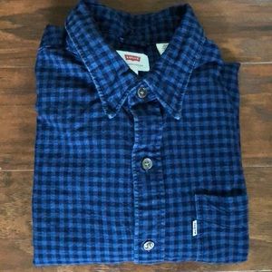 Levi’s Button Down Casual Shirt Blue Check
